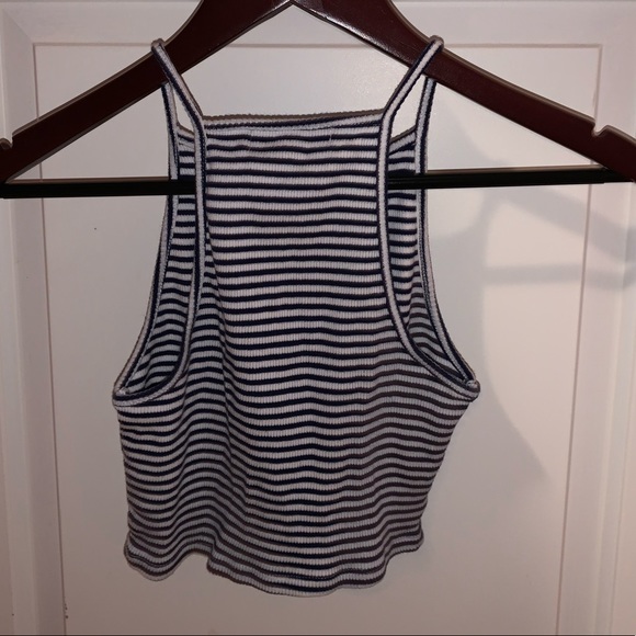 Striped Halter Crop Top - Picture 2 of 2